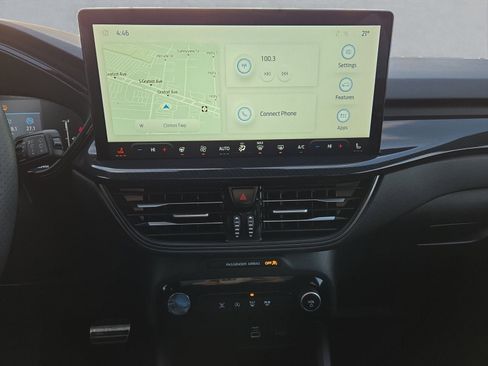 Used 2023 Ford Escape ST-Line w/ Tech Pack #1 image 17