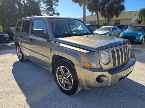 Used 2008 Jeep Patriot Sport image 5