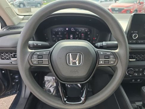 Used 2024 Honda Accord EX image 17