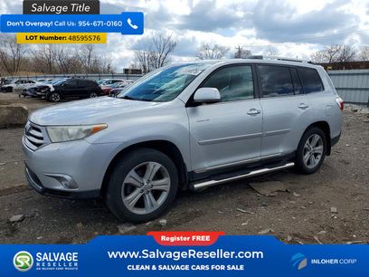 Used 2012 Toyota Highlander Limited w/ Tow Pkg