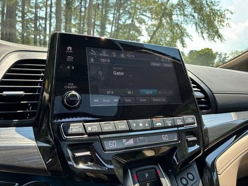 Used 2022 Honda Odyssey Elite image 33