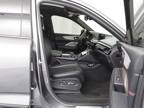 Used 2023 Acura MDX A-Spec AWD/4WD image 19