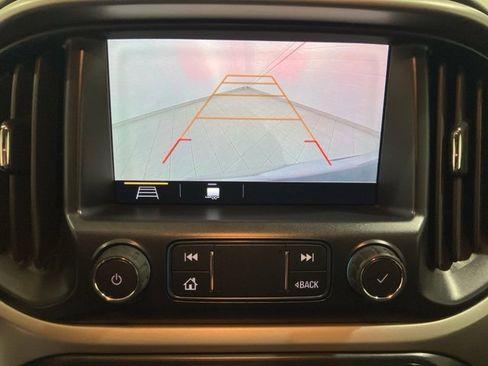 Used 2019 Chevrolet Colorado ZR2 image 16