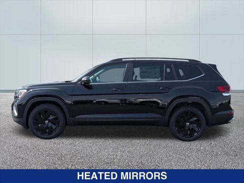 New 2026 Volkswagen Atlas SE FWD image 2