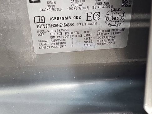 Certified 2017 GMC Sierra 1500 SLE image 41