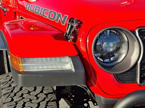 Used 2024 Jeep Wrangler Rubicon 392 image 12