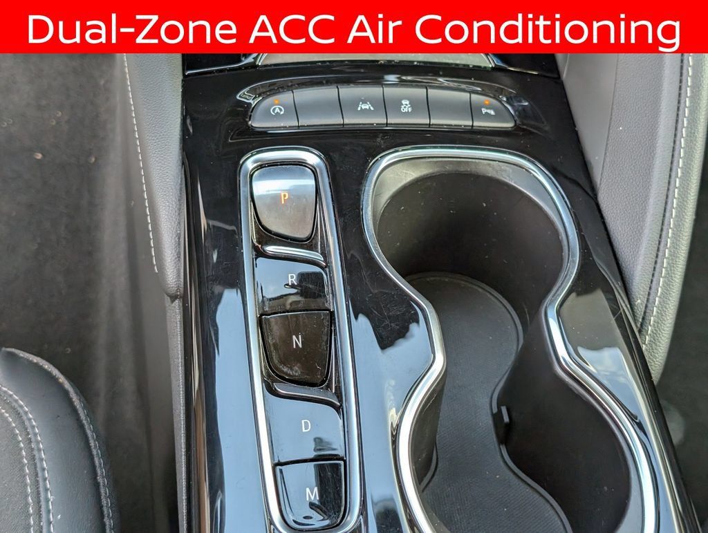 Used 2023 Buick Envision Preferred FWD image 20