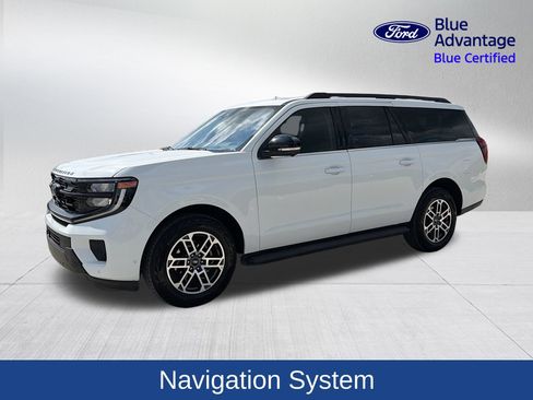 Used 2025 Ford Expedition Max Active AWD/4WD image 1