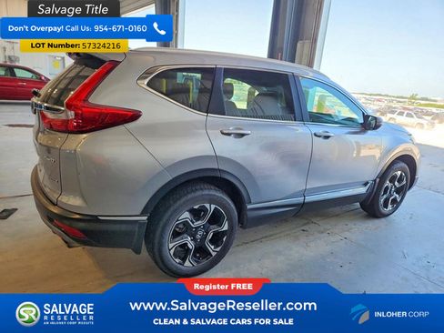 Used 2018 Honda CR-V Touring image 4