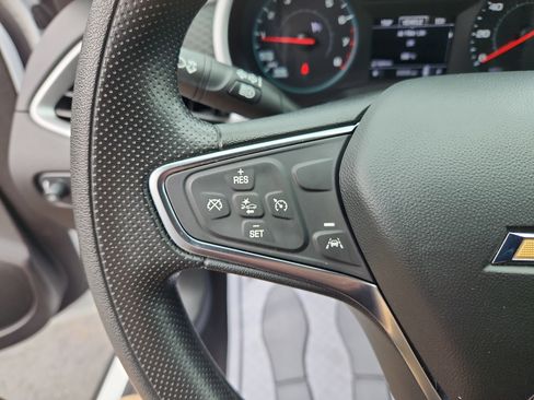 Used 2025 Chevrolet Malibu LT image 28