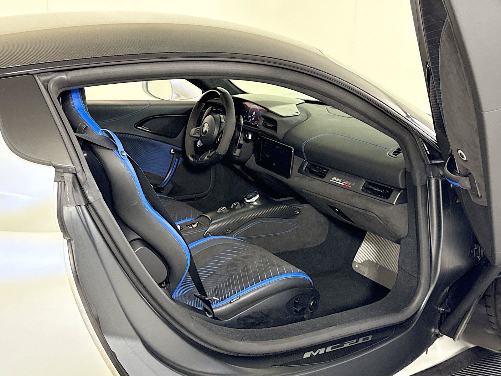 Used 2023 Maserati MC20 Coupe RWD image 26