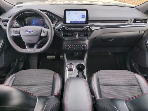 Used 2023 Ford Escape ST-Line image 15