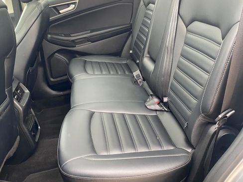 Used 2023 Ford Edge SEL w/ Convenience Package image 13