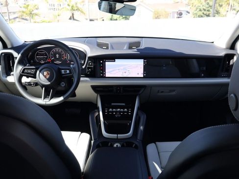 New 2026 Porsche Cayenne AWD/4WD image 21