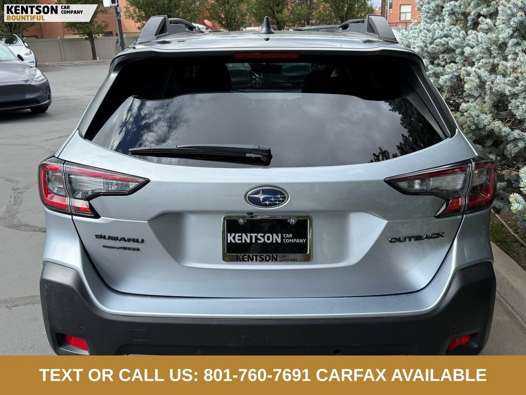 Used 2025 Subaru Outback Onyx Edition AWD/4WD image 7