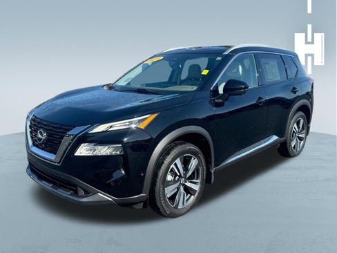 Used 2023 Nissan Rogue SL w/ SL Premium Package AWD/4WD image 3