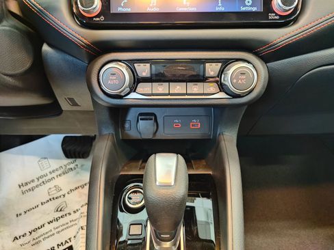 New 2025 Nissan Versa SR w/ Trunk Package image 21