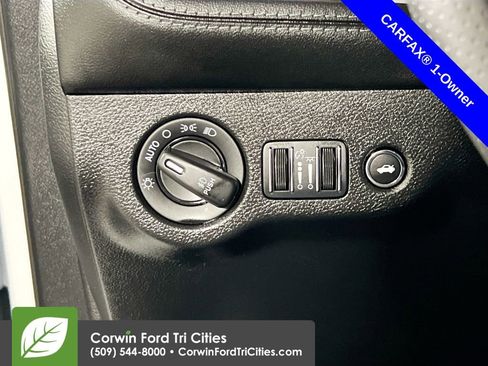 Used 2022 Dodge Challenger GT w/ Plus Package image 18