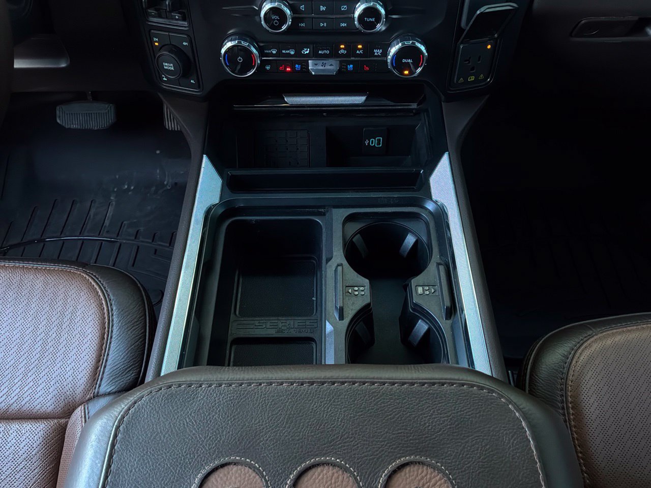 Used 2024 Ford F250 King Ranch w/ FX4 Off-Road Package AWD/4WD image 22