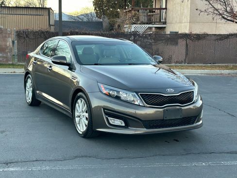 Used 2015 Kia Optima EX w/ EX Premium Package image 7