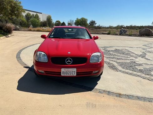 Used 1999 Mercedes-Benz SLK 230 image 2