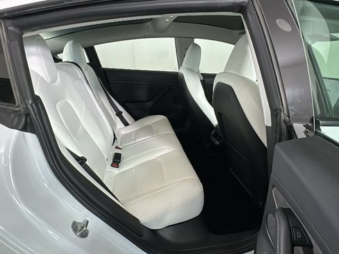 Used 2023 Tesla Model 3 Standard Range RWD image 30