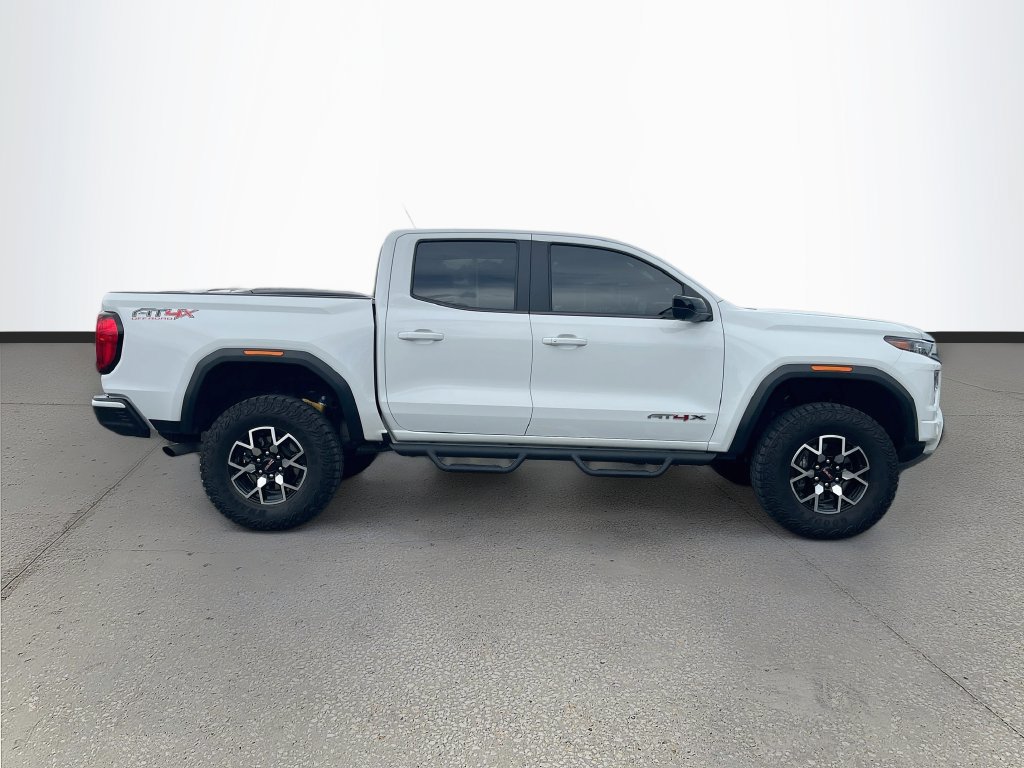 Used 2024 GMC Canyon AT4X AWD/4WD image 8