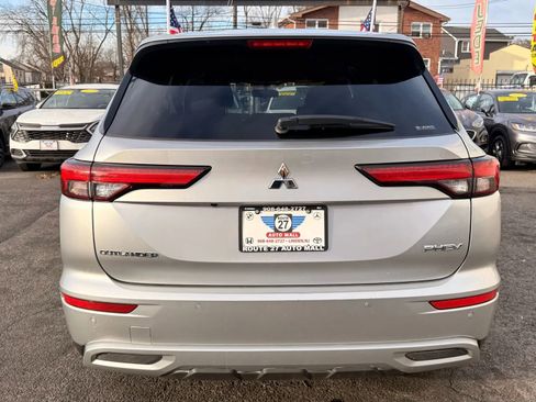 Used 2024 Mitsubishi Outlander Ralliart image 6