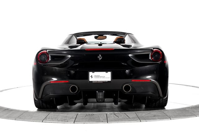 Certified 2018 Ferrari 488 Spider RWD image 8