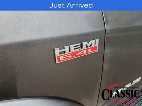 Used 2022 RAM 3500 Tradesman w/ Chrome Appearance Group image 18