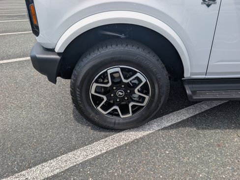 New 2026 Ford Bronco Outer Banks AWD/4WD image 5