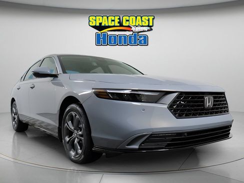 New 2026 Honda Accord EX-L image 1