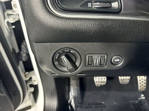 Used 2019 Dodge Challenger R/T Scat Pack w/ Driver Convenience Group image 15