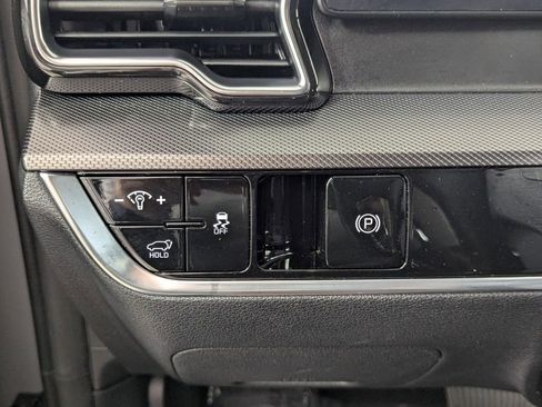 Used 2024 Kia Sportage SX FWD image 15
