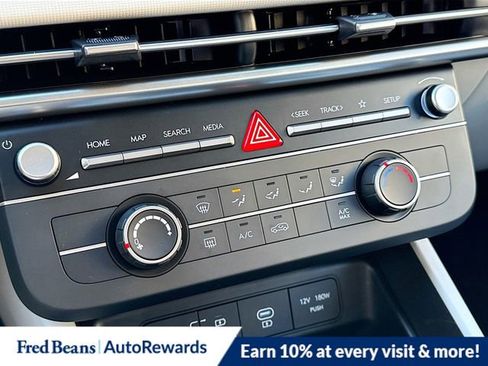 New 2026 Hyundai Tucson SE image 15