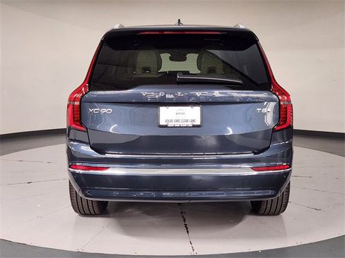 New 2026 Volvo XC90 T8 Ultra w/ Protection Package Premier image 10