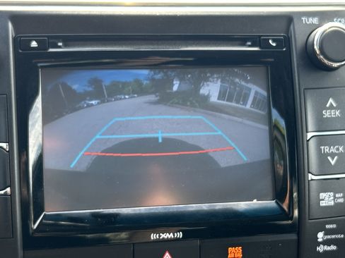 Used 2016 Toyota Camry XSE w/ Moonroof Package FWD image 26