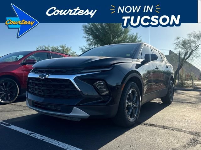 Used 2023 Chevrolet Blazer LT w/ Driver Confidence Package FWD image 1