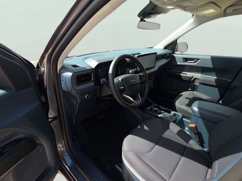 New 2025 Ford Maverick XL image 11