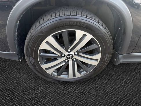 Used 2020 Mitsubishi Outlander Sport ES AWD/4WD image 11