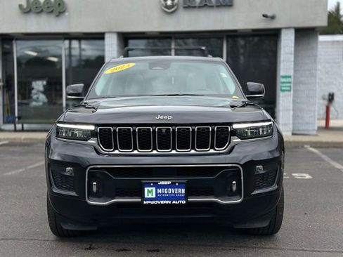 Used 2023 Jeep Grand Cherokee Overland w/ Adv Protech Group III image 7