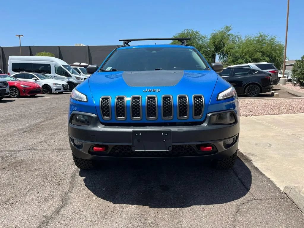 Used 2017 Jeep Cherokee Trailhawk w/ Comfort/Convenience Group AWD/4WD image 6