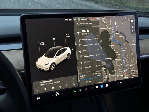 Used 2021 Tesla Model Y Long Range image 15