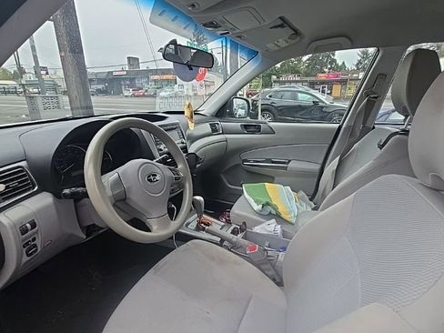 Used 2012 Subaru Forester 2.5X w/ Alloy Wheel Pkg image 13