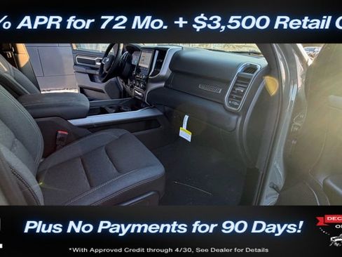 New 2026 RAM 1500 4x4 Crew Cab image 23