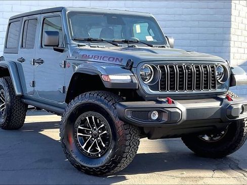New 2026 Jeep Wrangler Unlimited Rubicon w/ Xtreme 35 Tire Package AWD/4WD image 14