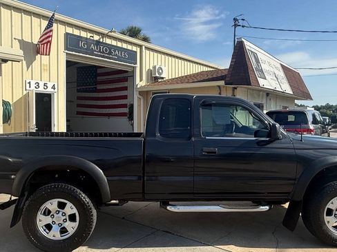 Used 2003 Toyota Tacoma PreRunner RWD image 14