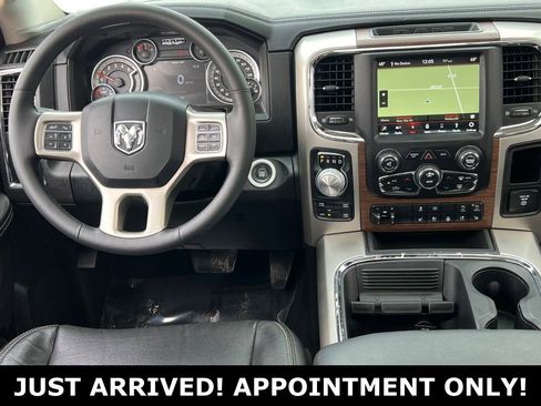 Used 2018 RAM 1500 Laramie w/ Convenience Group image 17