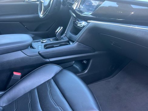 Used 2020 Cadillac XT6 Premium Luxury w/ Platinum Package image 18