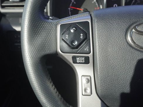 Used 2021 Toyota 4Runner SR5 Premium image 12